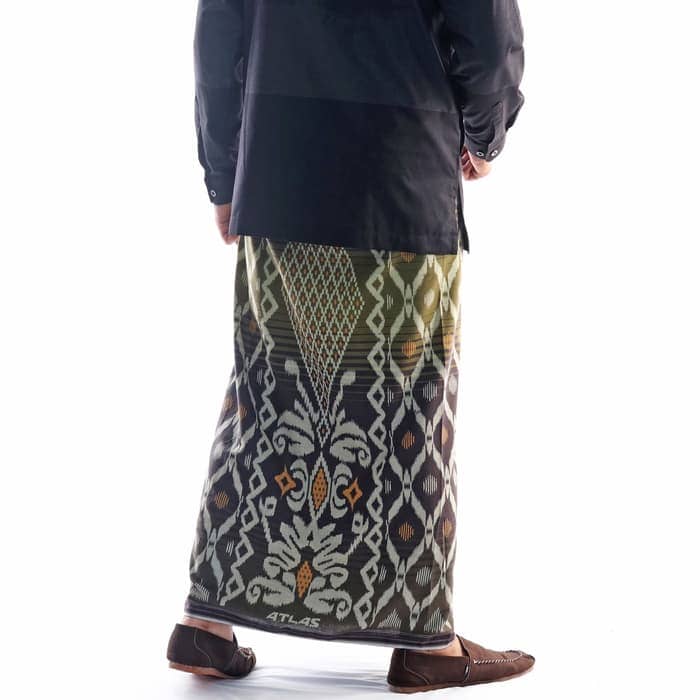 Wholesale Indonesian Rayon Lungies For Men With Flower Motifs by Atlas4